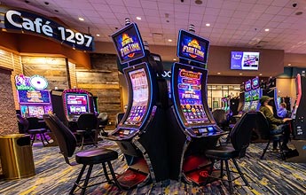 three rivers casino coos bay opening date